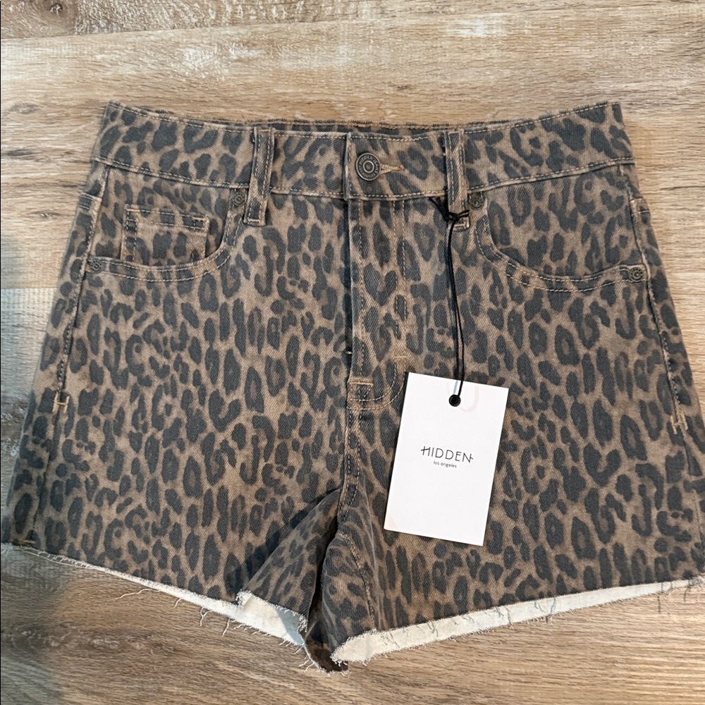 Hidden brand Leopard Print Shorts